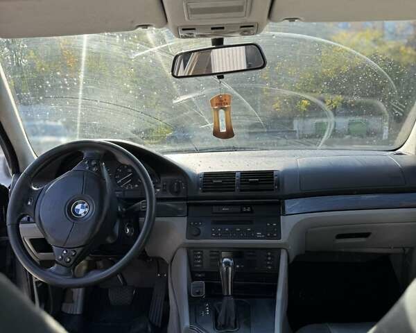 Сірий БМВ 5 Серія, об'ємом двигуна 2.5 л та пробігом 345 тис. км за 3700 $, фото 2 на Automoto.ua