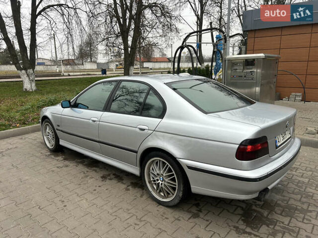 Серый БМВ 5 Серия, объемом двигателя 2.5 л и пробегом 400 тыс. км за 4900 $, фото 3 на Automoto.ua