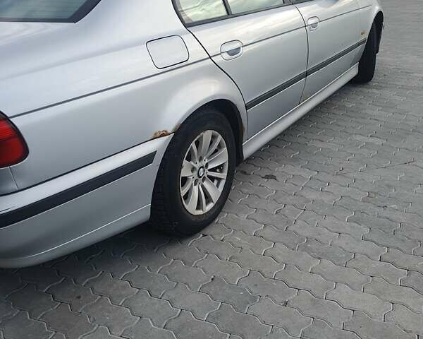 БМВ 5 Серия 1997 в Львове на Automoto.ua Серый БМВ 5 Серия, объемом двигателя 2.5 л и пробегом 433 тыс. км за 2700 $, фото 2 на Automoto.ua