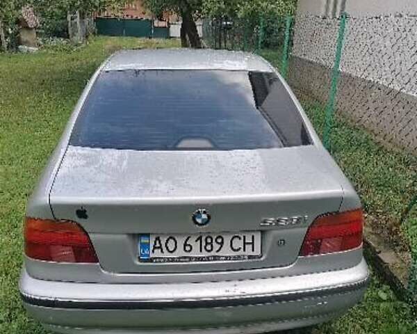 Серый БМВ 5 Серия, объемом двигателя 2.5 л и пробегом 400 тыс. км за 3500 $, фото 1 на Automoto.ua