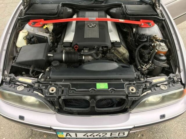 БМВ 5 Серия 1997 в Киеве на Automoto.ua Серый БМВ 5 Серия, объемом двигателя 3.5 л и пробегом 263 тыс. км за 7200 $, фото 6 на Automoto.ua