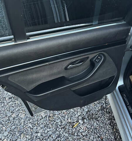 Серый БМВ 5 Серия, объемом двигателя 2.5 л и пробегом 415 тыс. км за 4200 $, фото 10 на Automoto.ua