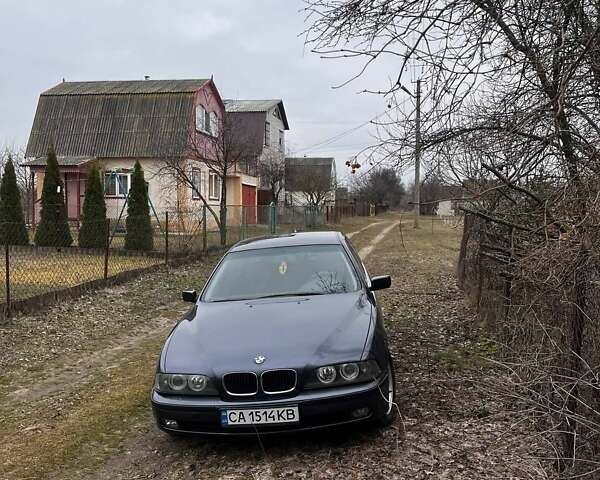 Сірий БМВ 5 Серія, об'ємом двигуна 1.99 л та пробігом 280 тис. км за 3800 $, фото 1 на Automoto.ua