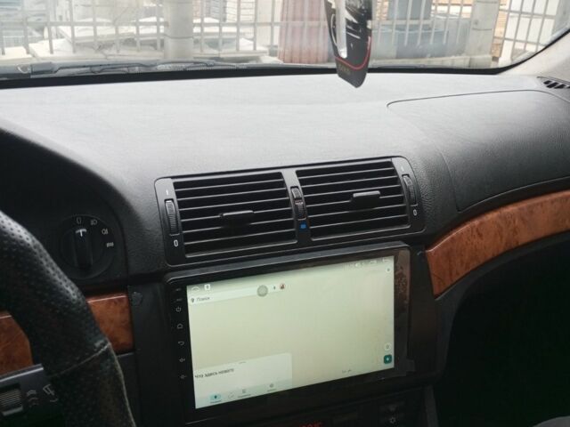 Сірий БМВ 5 Серія, об'ємом двигуна 2.5 л та пробігом 300 тис. км за 3000 $, фото 4 на Automoto.ua