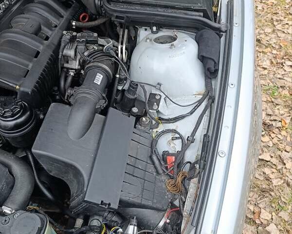 Серый БМВ 5 Серия, объемом двигателя 1.99 л и пробегом 389 тыс. км за 3800 $, фото 22 на Automoto.ua