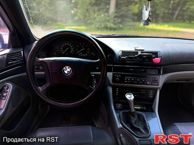 Серый БМВ 5 Серия, объемом двигателя 2 л и пробегом 327 тыс. км за 3500 $, фото 8 на Automoto.ua