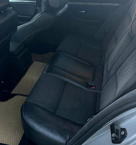 Серый БМВ 5 Серия, объемом двигателя 2.5 л и пробегом 415 тыс. км за 4200 $, фото 9 на Automoto.ua