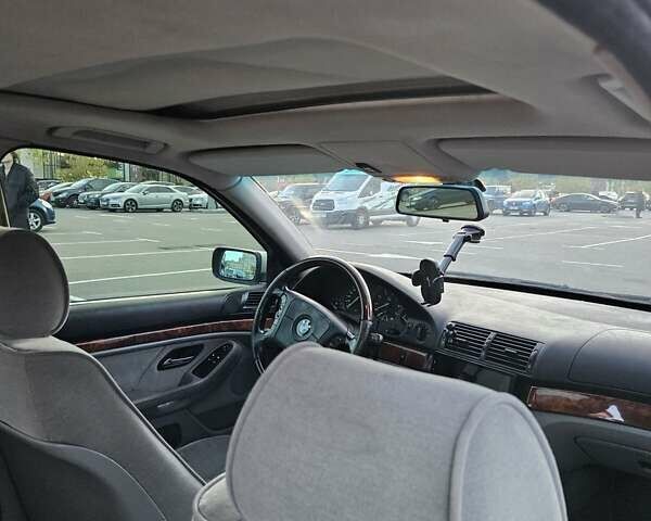 БМВ 5 Серия 1997 в Киеве на Automoto.ua Серый БМВ 5 Серия, объемом двигателя 2.5 л и пробегом 375 тыс. км за 4900 $, фото 42 на Automoto.ua