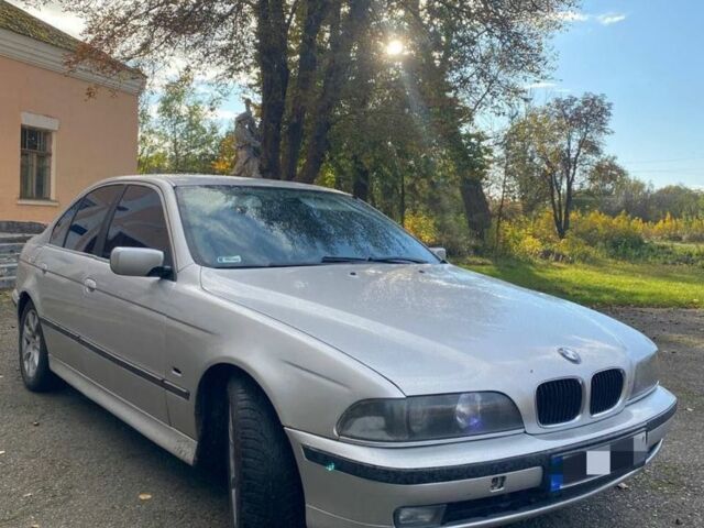 Серый БМВ 5 Серия, объемом двигателя 2.5 л и пробегом 425 тыс. км за 3550 $, фото 4 на Automoto.ua