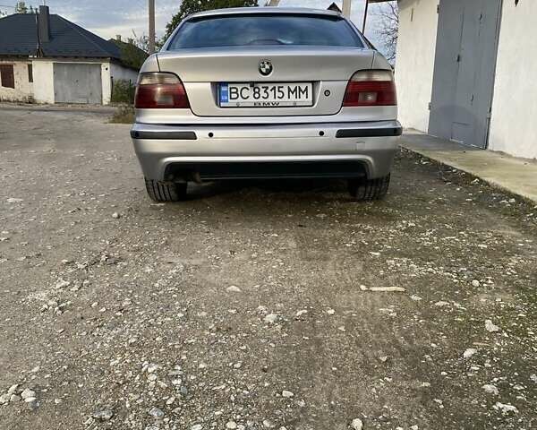 Серый БМВ 5 Серия, объемом двигателя 2.8 л и пробегом 408 тыс. км за 4000 $, фото 5 на Automoto.ua