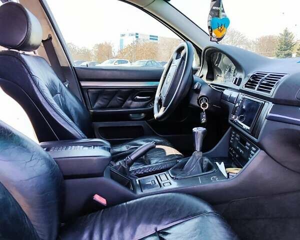 Серый БМВ 5 Серия, объемом двигателя 2.79 л и пробегом 507 тыс. км за 3300 $, фото 7 на Automoto.ua