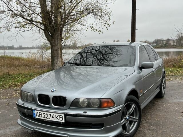 Серый БМВ 5 Серия, объемом двигателя 2.5 л и пробегом 300 тыс. км за 4350 $, фото 2 на Automoto.ua