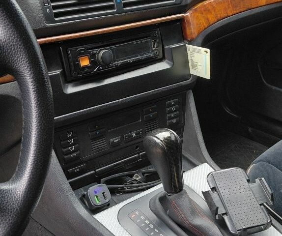 Сірий БМВ 5 Серія, об'ємом двигуна 0 л та пробігом 356 тис. км за 4800 $, фото 8 на Automoto.ua