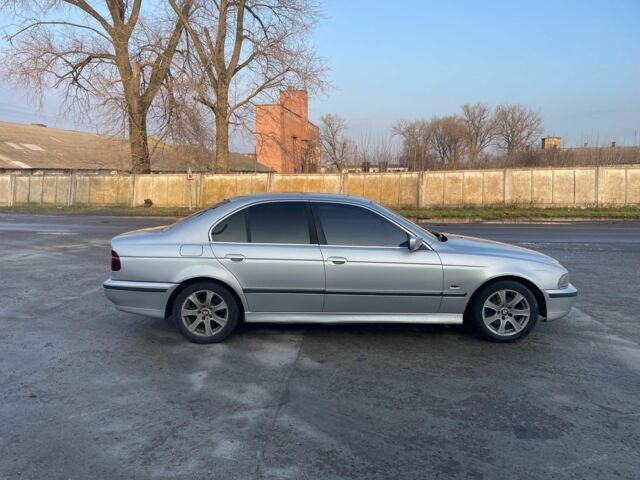 Сірий БМВ 5 Серія, об'ємом двигуна 2.5 л та пробігом 3 тис. км за 3950 $, фото 3 на Automoto.ua