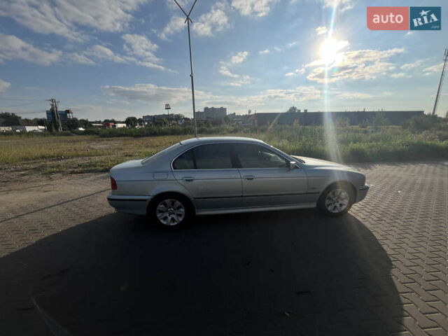 Сірий БМВ 5 Серія, об'ємом двигуна 2.5 л та пробігом 300 тис. км за 4300 $, фото 17 на Automoto.ua