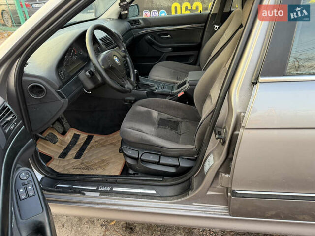 Сірий БМВ 5 Серія, об'ємом двигуна 2.5 л та пробігом 395 тис. км за 2500 $, фото 12 на Automoto.ua