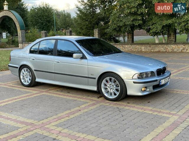 Серый БМВ 5 Серия, объемом двигателя 4.4 л и пробегом 577 тыс. км за 6700 $, фото 9 на Automoto.ua