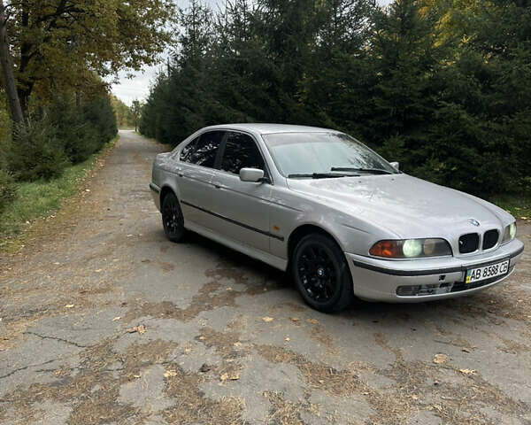 Серый БМВ 5 Серия, объемом двигателя 2.5 л и пробегом 449 тыс. км за 3999 $, фото 2 на Automoto.ua