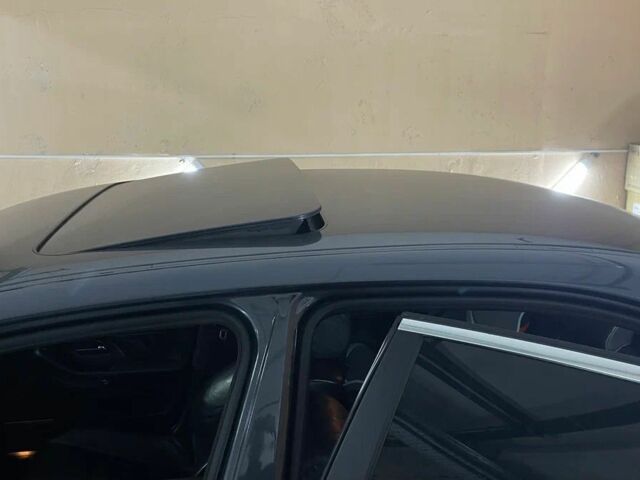 Серый БМВ 5 Серия, объемом двигателя 2.5 л и пробегом 250 тыс. км за 2400 $, фото 1 на Automoto.ua