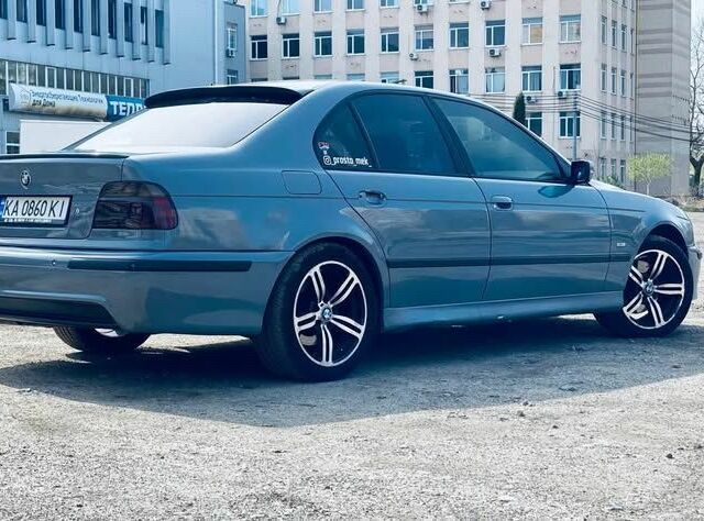 Сірий БМВ 5 Серія, об'ємом двигуна 3.5 л та пробігом 150 тис. км за 4200 $, фото 4 на Automoto.ua