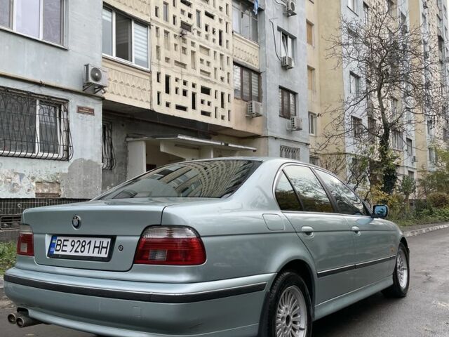 Серый БМВ 5 Серия, объемом двигателя 2.5 л и пробегом 230 тыс. км за 4050 $, фото 11 на Automoto.ua