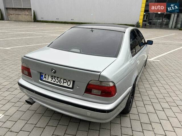 Серый БМВ 5 Серия, объемом двигателя 4.4 л и пробегом 350 тыс. км за 4999 $, фото 17 на Automoto.ua