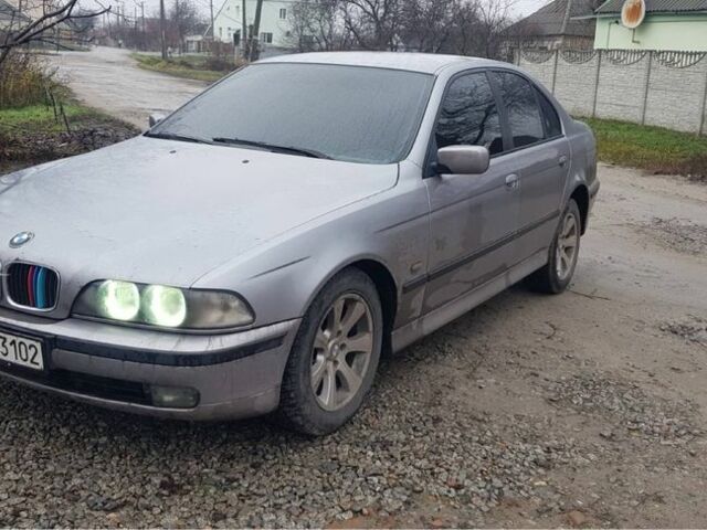 Серый БМВ 5 Серия, объемом двигателя 2.5 л и пробегом 1 тыс. км за 2600 $, фото 1 на Automoto.ua