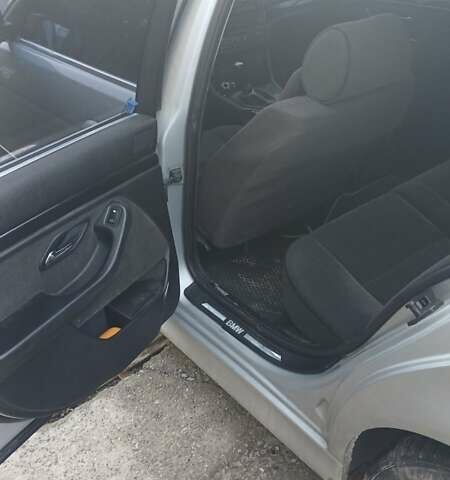 Серый БМВ 5 Серия, объемом двигателя 1.99 л и пробегом 510 тыс. км за 3550 $, фото 3 на Automoto.ua