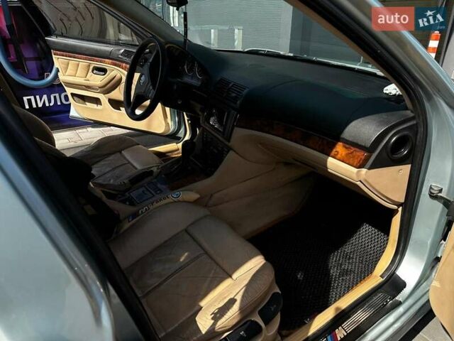 Сірий БМВ 5 Серія, об'ємом двигуна 2.8 л та пробігом 320 тис. км за 5800 $, фото 14 на Automoto.ua