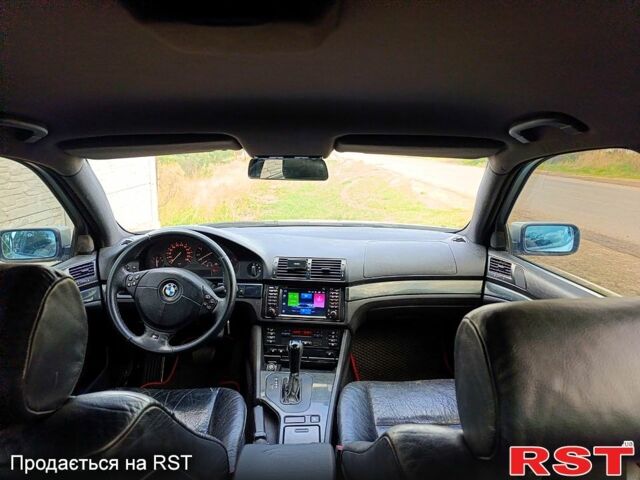 Серый БМВ 5 Серия, объемом двигателя 3.4 л и пробегом 200 тыс. км за 5000 $, фото 1 на Automoto.ua