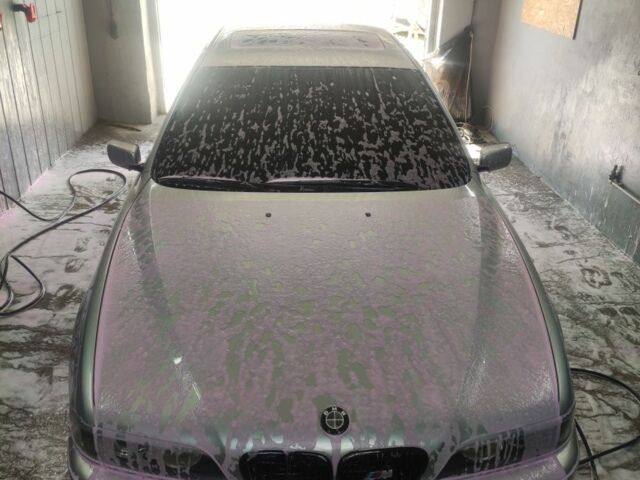 Серый БМВ 5 Серия, объемом двигателя 2.5 л и пробегом 506 тыс. км за 5700 $, фото 6 на Automoto.ua