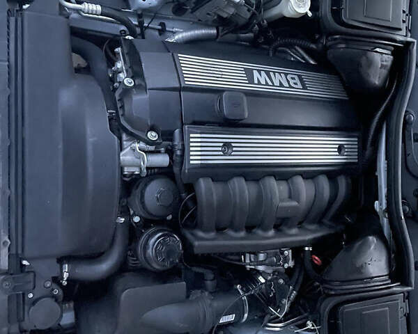 Серый БМВ 5 Серия, объемом двигателя 2.49 л и пробегом 320 тыс. км за 4200 $, фото 1 на Automoto.ua