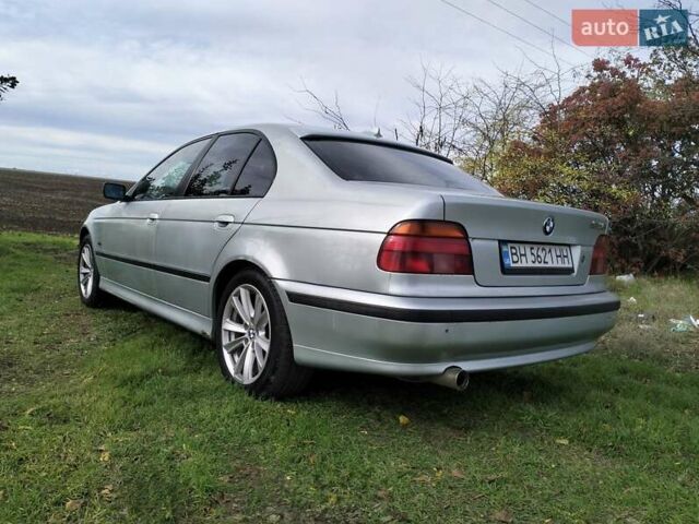 Сірий БМВ 5 Серія, об'ємом двигуна 2 л та пробігом 300 тис. км за 3850 $, фото 3 на Automoto.ua