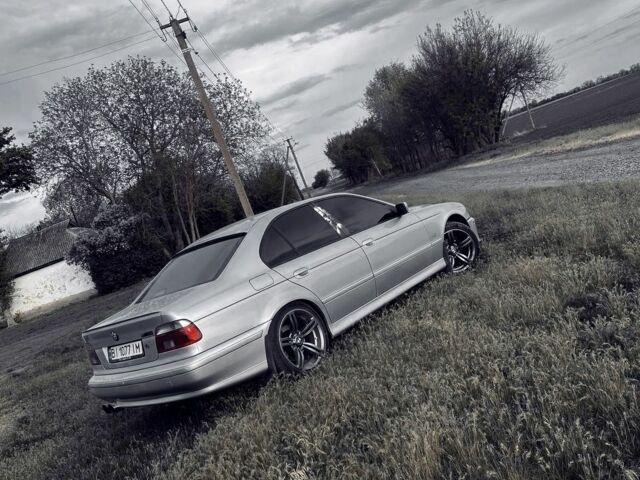 Серый БМВ 5 Серия, объемом двигателя 2.5 л и пробегом 506 тыс. км за 5700 $, фото 7 на Automoto.ua