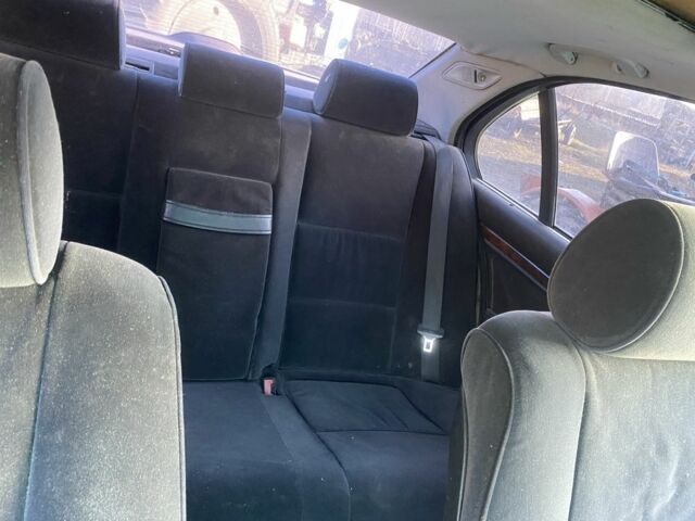 Серый БМВ 5 Серия, объемом двигателя 2.5 л и пробегом 350 тыс. км за 1500 $, фото 5 на Automoto.ua