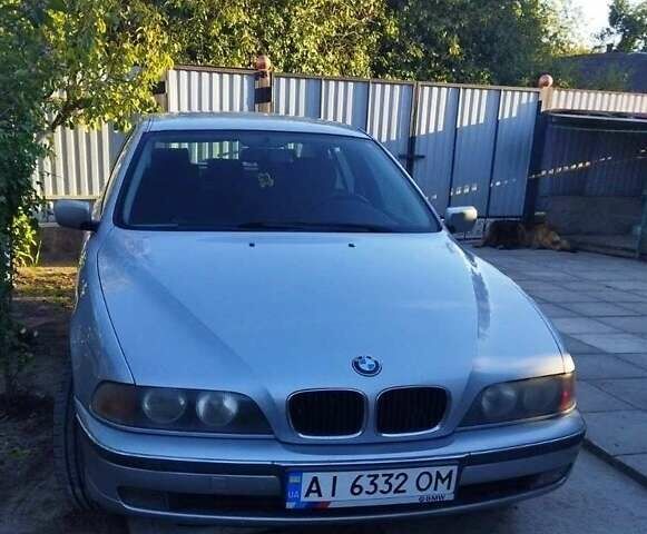 Серый БМВ 5 Серия, объемом двигателя 2.49 л и пробегом 320 тыс. км за 4200 $, фото 2 на Automoto.ua