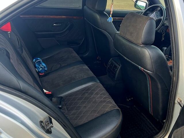 Серый БМВ 5 Серия, объемом двигателя 3 л и пробегом 489 тыс. км за 4600 $, фото 3 на Automoto.ua