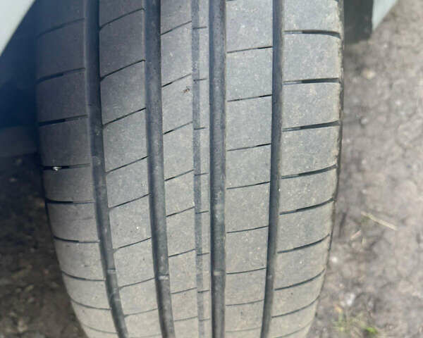 Серый БМВ 5 Серия, объемом двигателя 2 л и пробегом 587 тыс. км за 4700 $, фото 9 на Automoto.ua