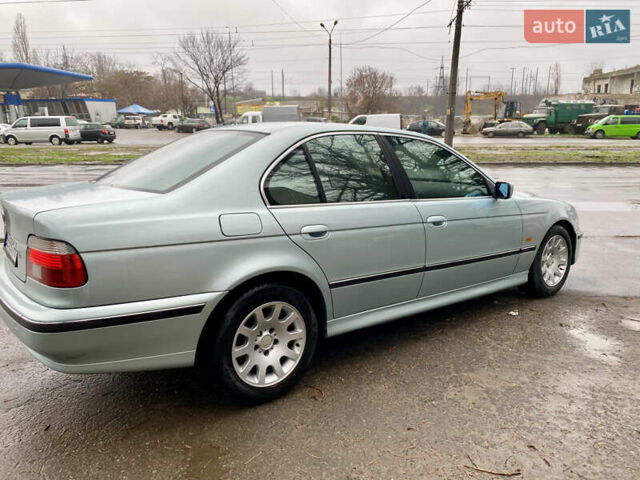 Сірий БМВ 5 Серія, об'ємом двигуна 2.49 л та пробігом 210 тис. км за 4000 $, фото 3 на Automoto.ua