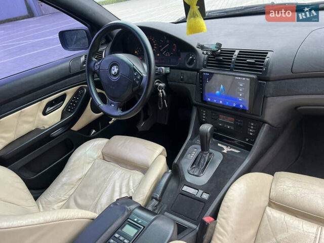 Серый БМВ 5 Серия, объемом двигателя 4.4 л и пробегом 350 тыс. км за 4999 $, фото 33 на Automoto.ua