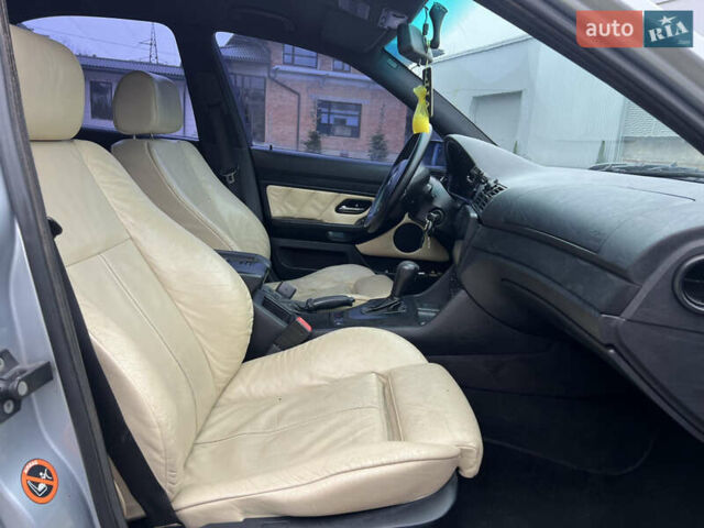 Серый БМВ 5 Серия, объемом двигателя 4.4 л и пробегом 350 тыс. км за 4999 $, фото 37 на Automoto.ua