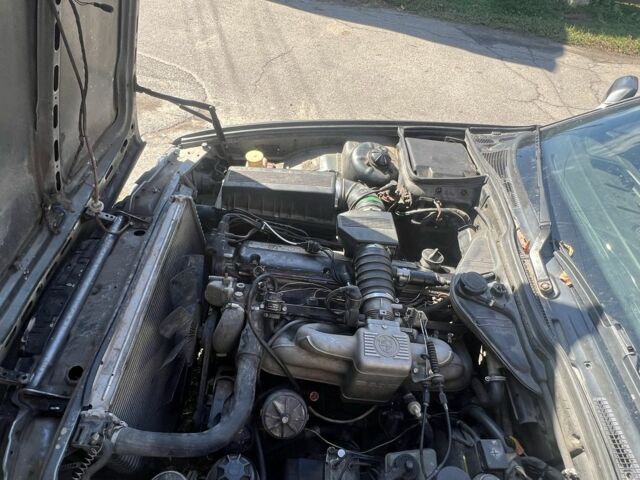 Серый БМВ 5 Серия, объемом двигателя 3 л и пробегом 250 тыс. км за 1300 $, фото 3 на Automoto.ua