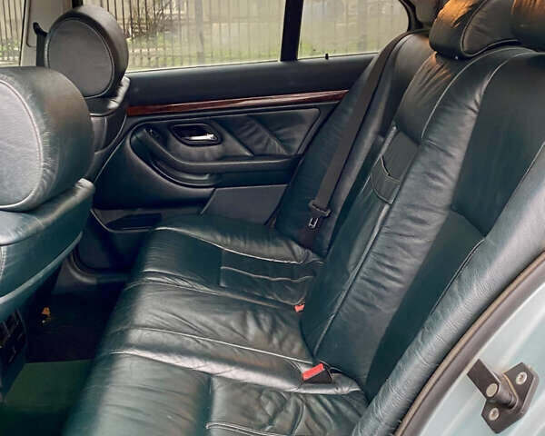 Сірий БМВ 5 Серія, об'ємом двигуна 2.49 л та пробігом 210 тис. км за 4000 $, фото 15 на Automoto.ua