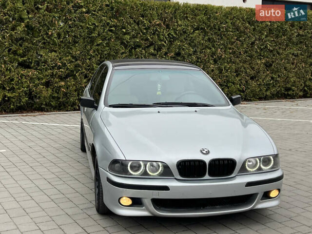 Серый БМВ 5 Серия, объемом двигателя 4.4 л и пробегом 350 тыс. км за 4999 $, фото 8 на Automoto.ua
