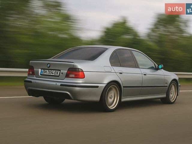 Серый БМВ 5 Серия, объемом двигателя 4.4 л и пробегом 999 тыс. км за 7800 $, фото 1 на Automoto.ua