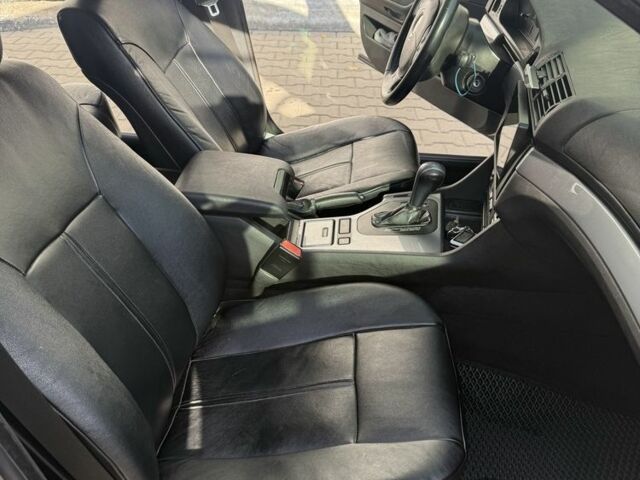 Сірий БМВ 5 Серія, об'ємом двигуна 2.5 л та пробігом 290 тис. км за 5600 $, фото 5 на Automoto.ua