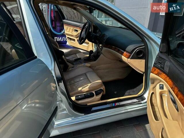 Сірий БМВ 5 Серія, об'ємом двигуна 2.8 л та пробігом 320 тис. км за 5800 $, фото 16 на Automoto.ua