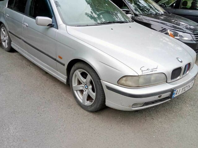 Сірий БМВ 5 Серія, об'ємом двигуна 2 л та пробігом 300 тис. км за 3500 $, фото 3 на Automoto.ua