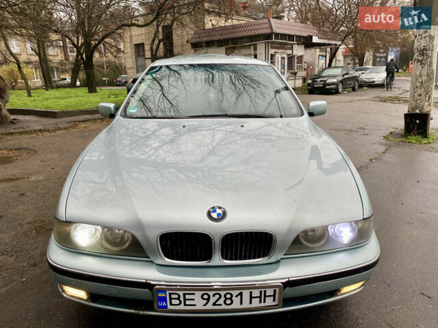 Сірий БМВ 5 Серія, об'ємом двигуна 2.49 л та пробігом 210 тис. км за 4000 $, фото 1 на Automoto.ua