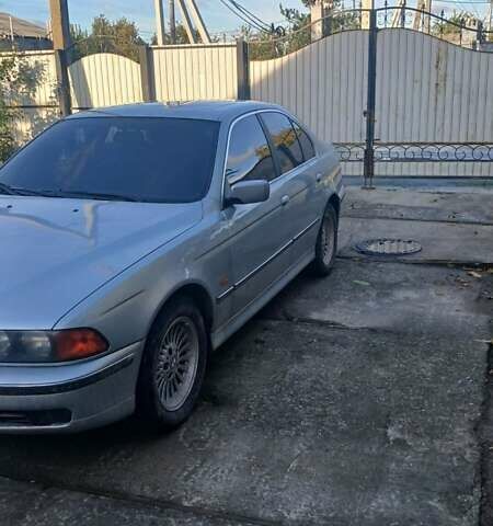 Серый БМВ 5 Серия, объемом двигателя 1.99 л и пробегом 510 тыс. км за 3550 $, фото 5 на Automoto.ua